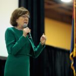 Republican Traitor Changes Tune, Sides With Trump