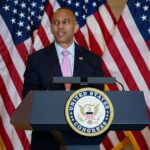 Video: Jeffries Gets Into Fight In Congress