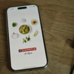 Popular Restaurant Bans Trump's ICE
