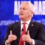 Republicans Praise Trump-Hater?