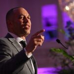 Video: Jeffries Backstabs Trump Family After Private Meeting
