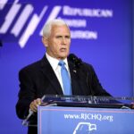 Trump Shuts Down Pence With 2 Words